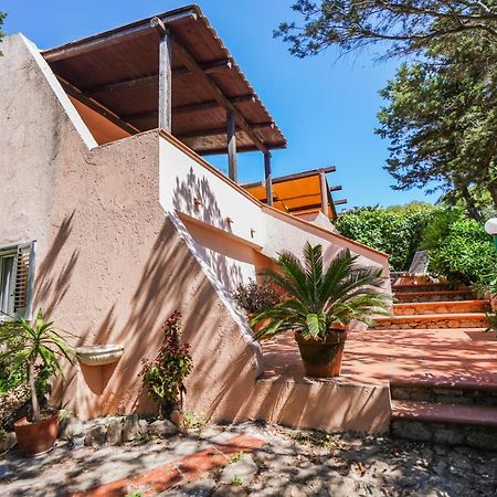 Casa Con Giardino Villa La Maddalena  Dış mekan fotoğraf